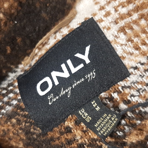 Only shacket - Picture 5 of 8